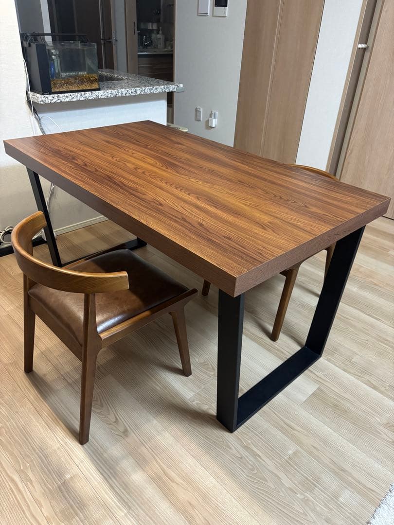 【横浜市港北区】ダイニングテーブルセット 机＋椅子2脚 おしゃれ 食卓