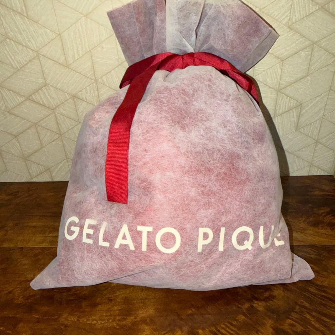 【新品】gelato pique 上下セット(上フリー 下140)ラッピング付