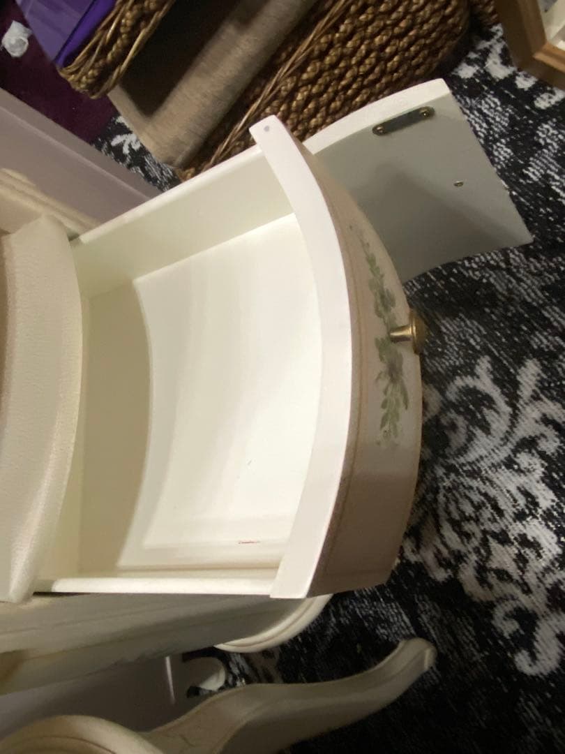 ホワイト シャビー♦️高級ドレッサー&スツールセット♦️希少ハンドペイント♦️送料込