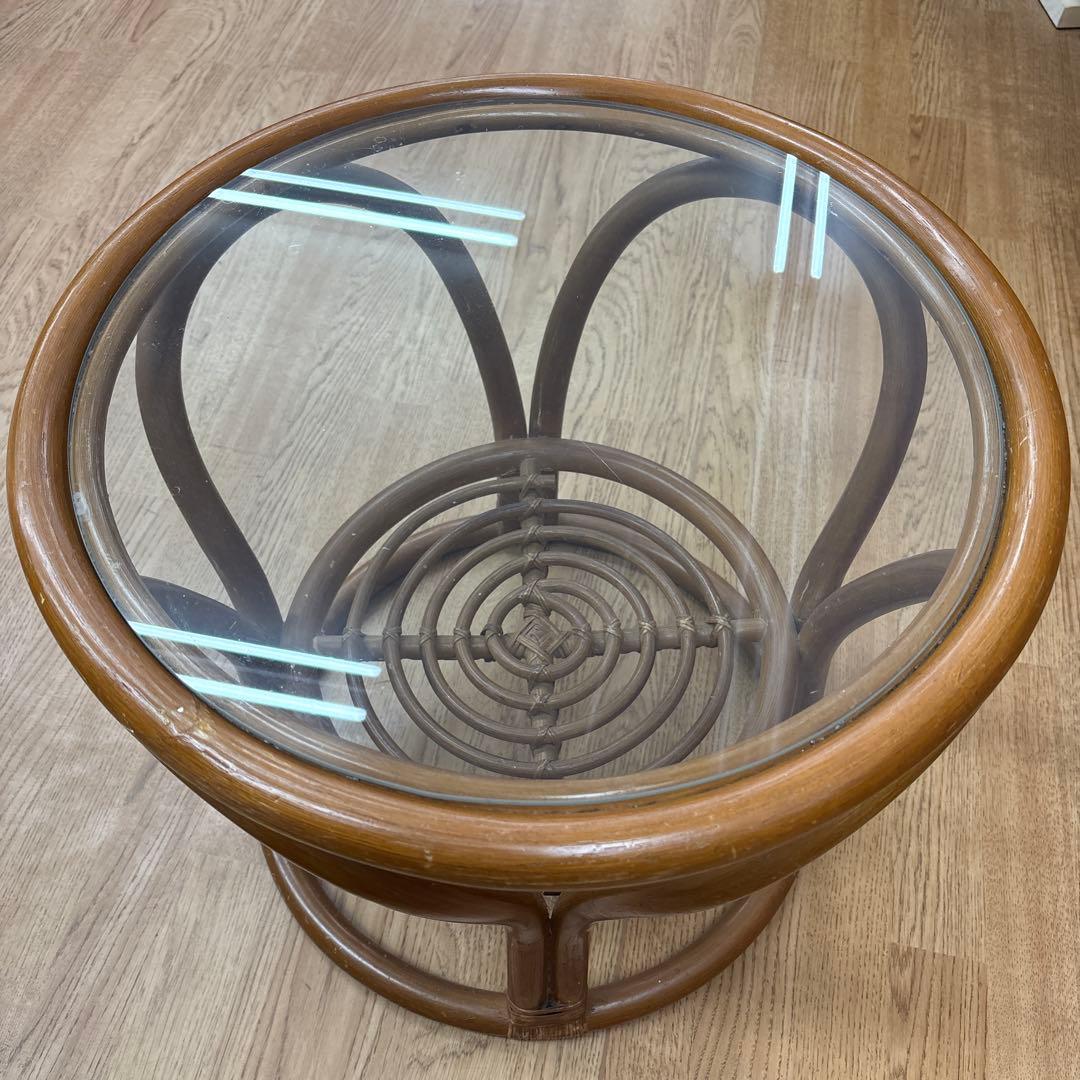 円形ガラス天板の木製テーブル アンティーク