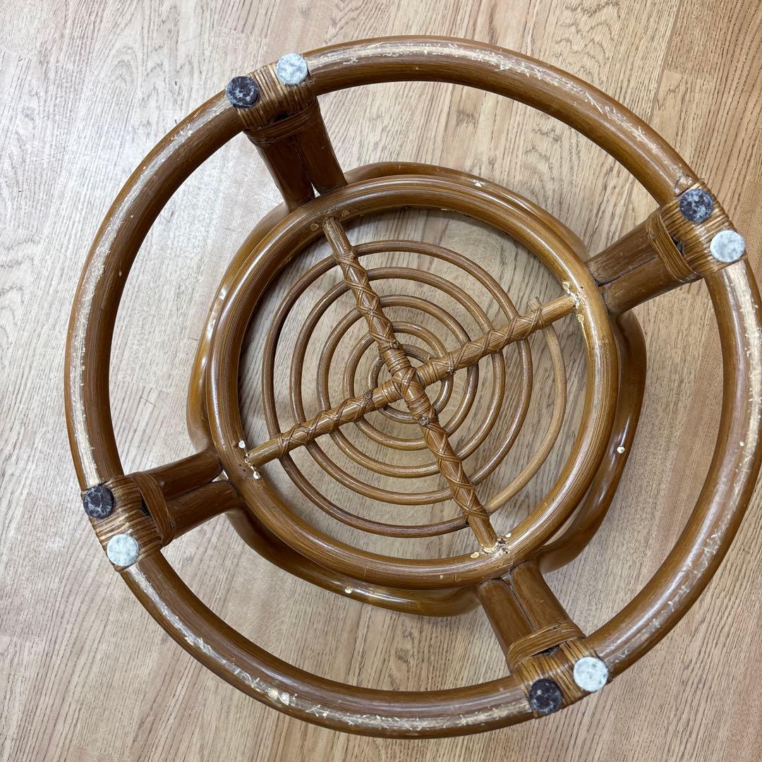 円形ガラス天板の木製テーブル アンティーク