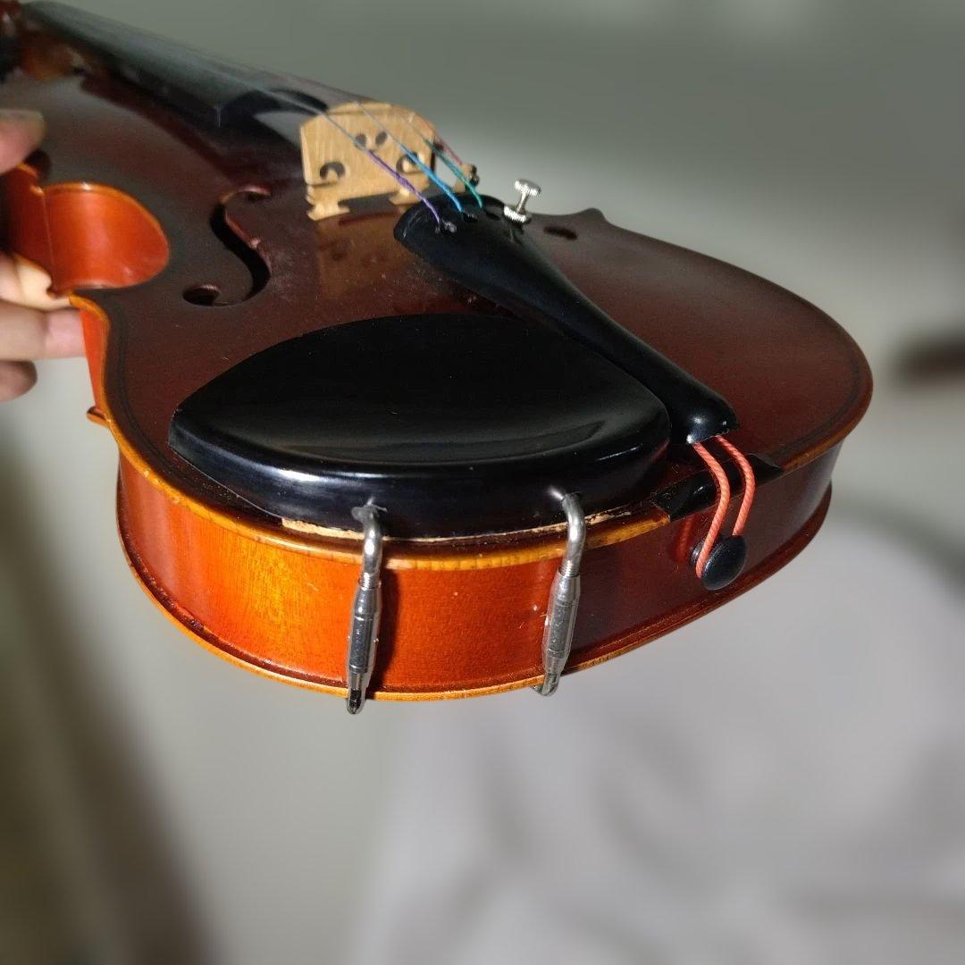 ♥特価♥7才前後の子供用♥スズキ1/4♥品番220♥弓ケ―ス松脂付き♥値引不可