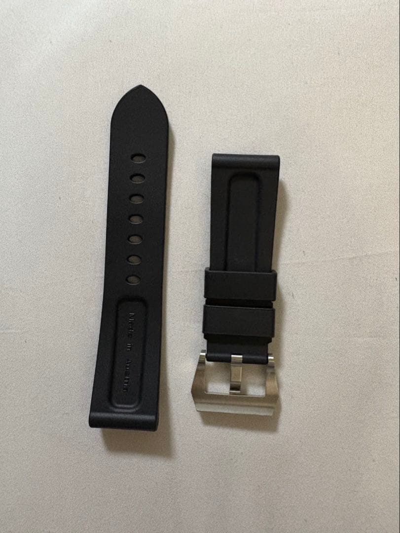 パネライ ルミノール　44mm PAM01084 バックル　ラバーベルト　正規品