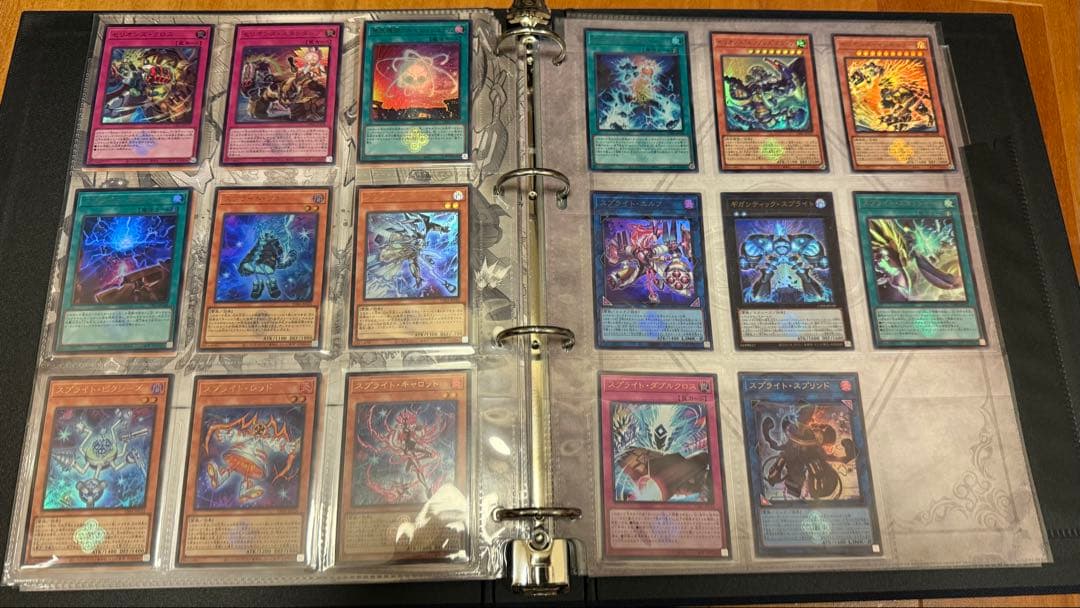 【一部欠品あり】遊戯王 白の物語 コンプリートファイル　(カード付)