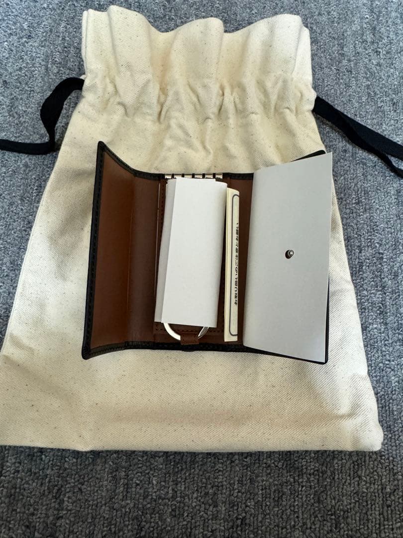 プロフィール Vivienne Westwood ブラックキーケース