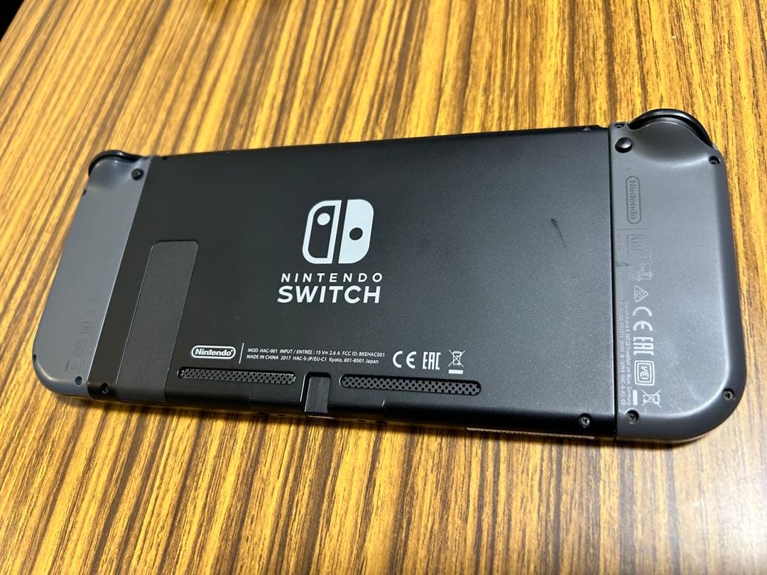 NINTENDO SWITCH 初期型 中古品 オマケ付