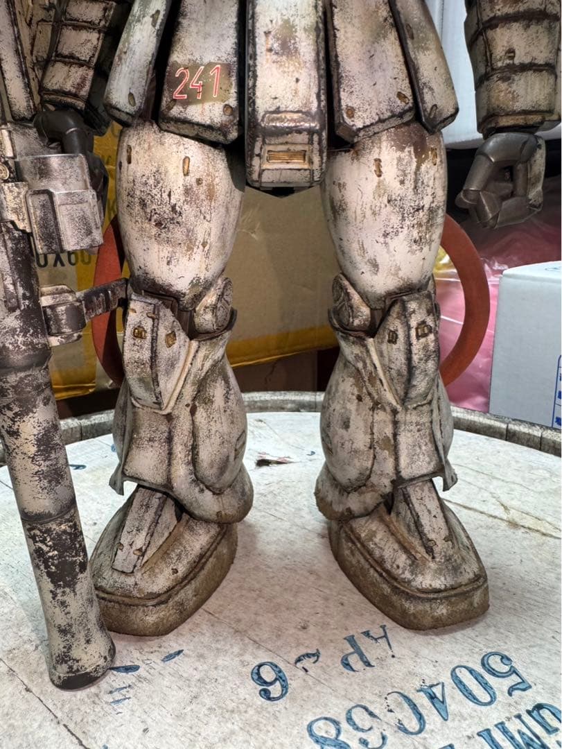 ガンプラ　オラザク選手権　メガサイズ　塗装済完成品　ガンダム　ザク