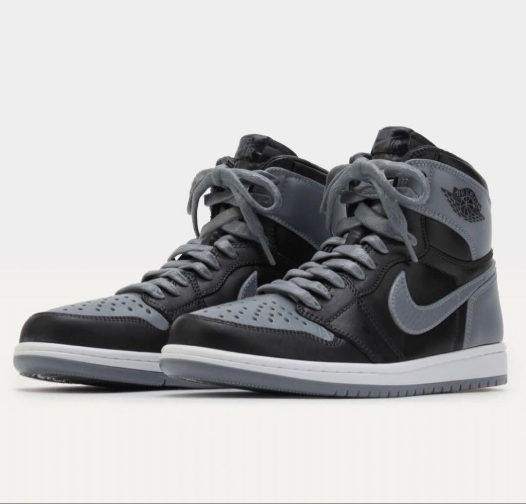 バンダイ　ナイキ エアジョーダン1 プラモデル　フィギュア