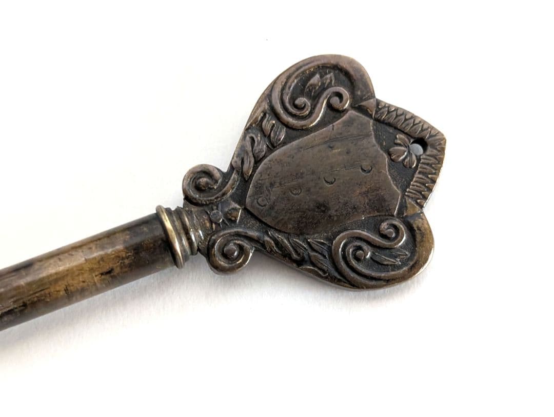 アンティーク錠前　双龍鍵　鍵　工芸品