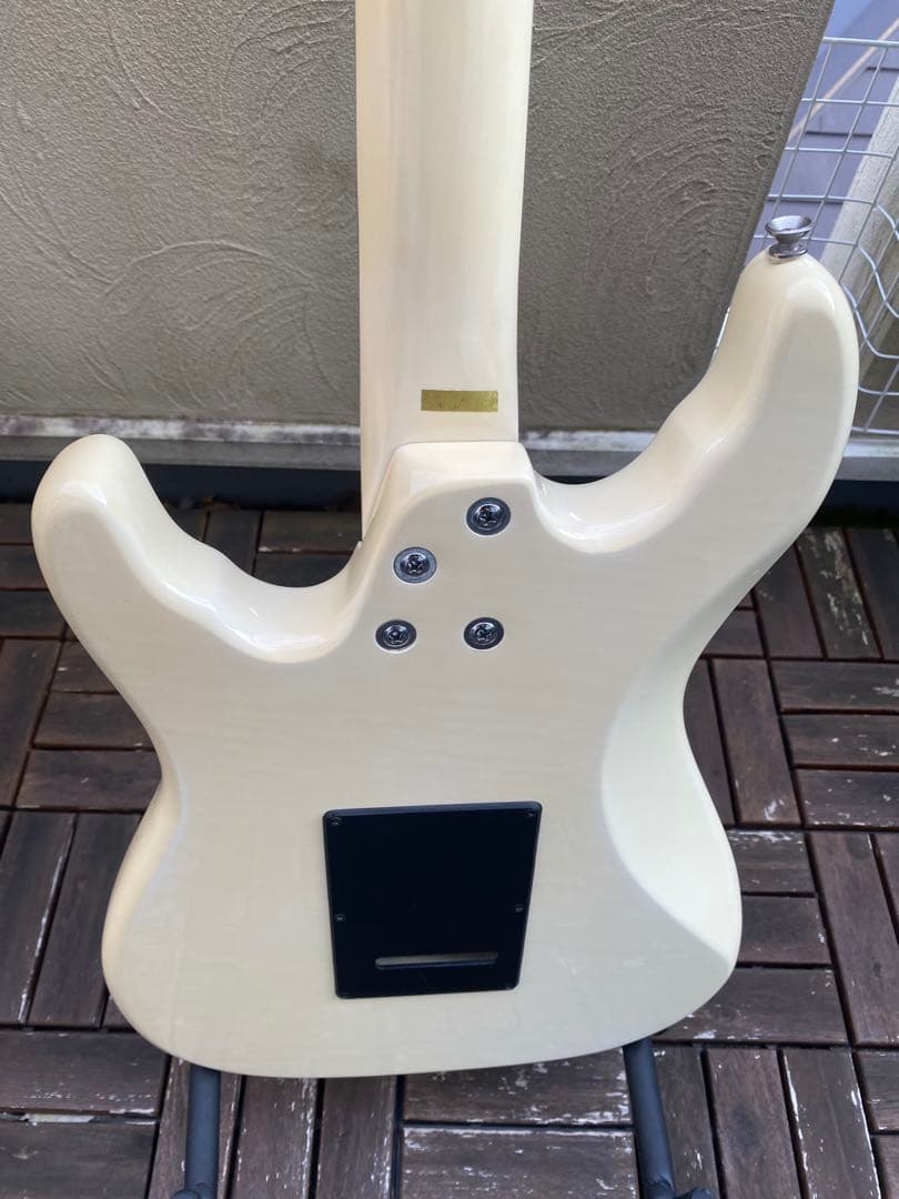 Aria Pro II Hellion series(ストラトタイプ　日本製)