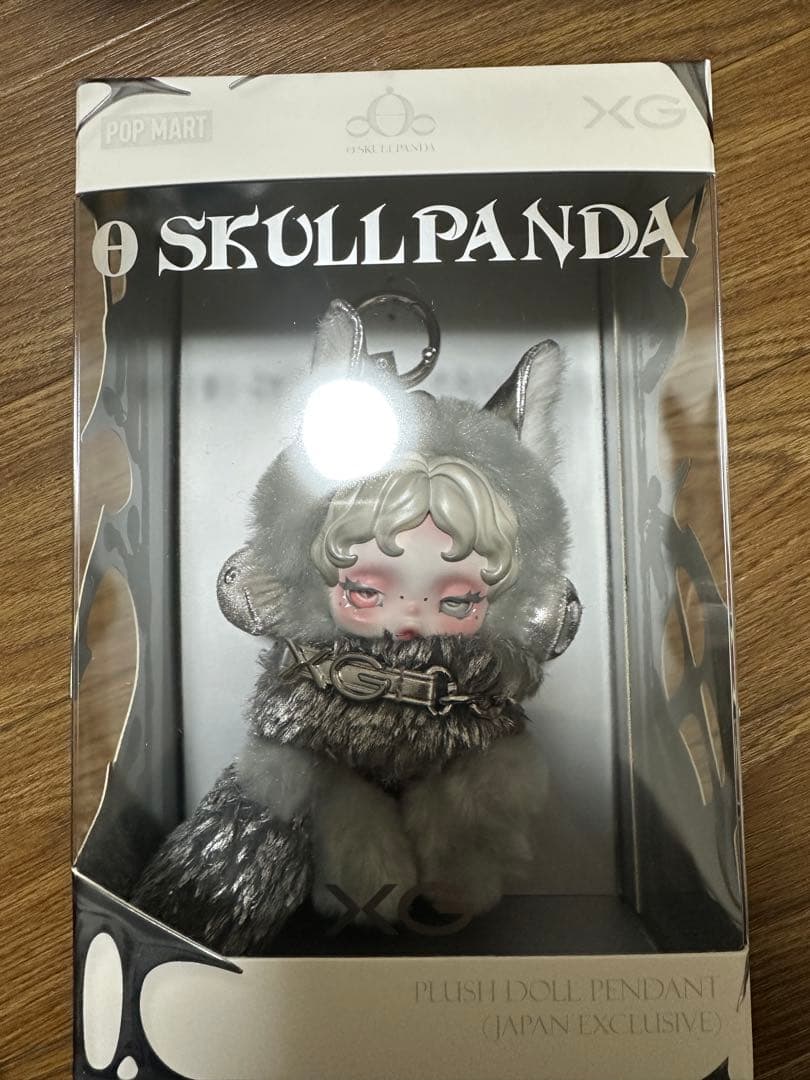 POP MART SKULL PANDA ぬいぐるみペンダント
