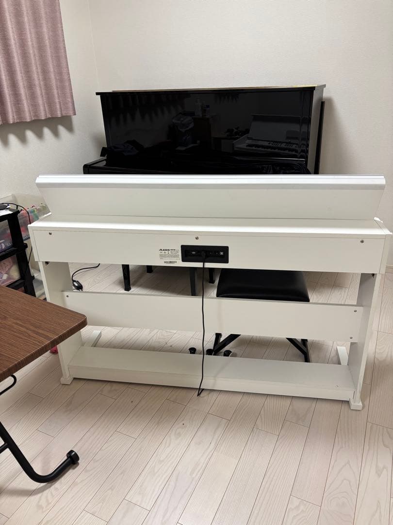 ホワイト電子ピアノ 88鍵盤