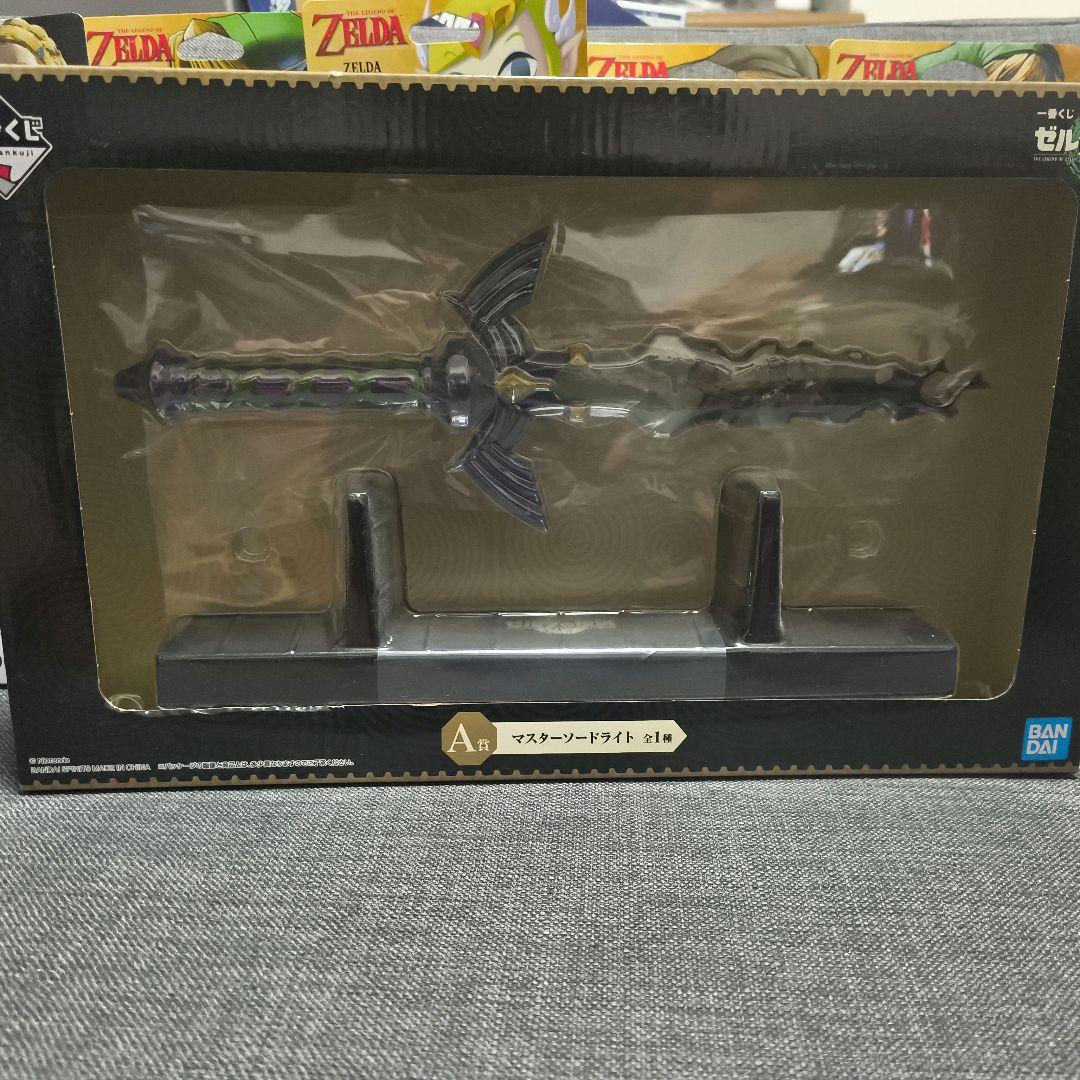 ゼルダの伝説 amiibo11体まとめ売り＆一番くじマスターソードライト