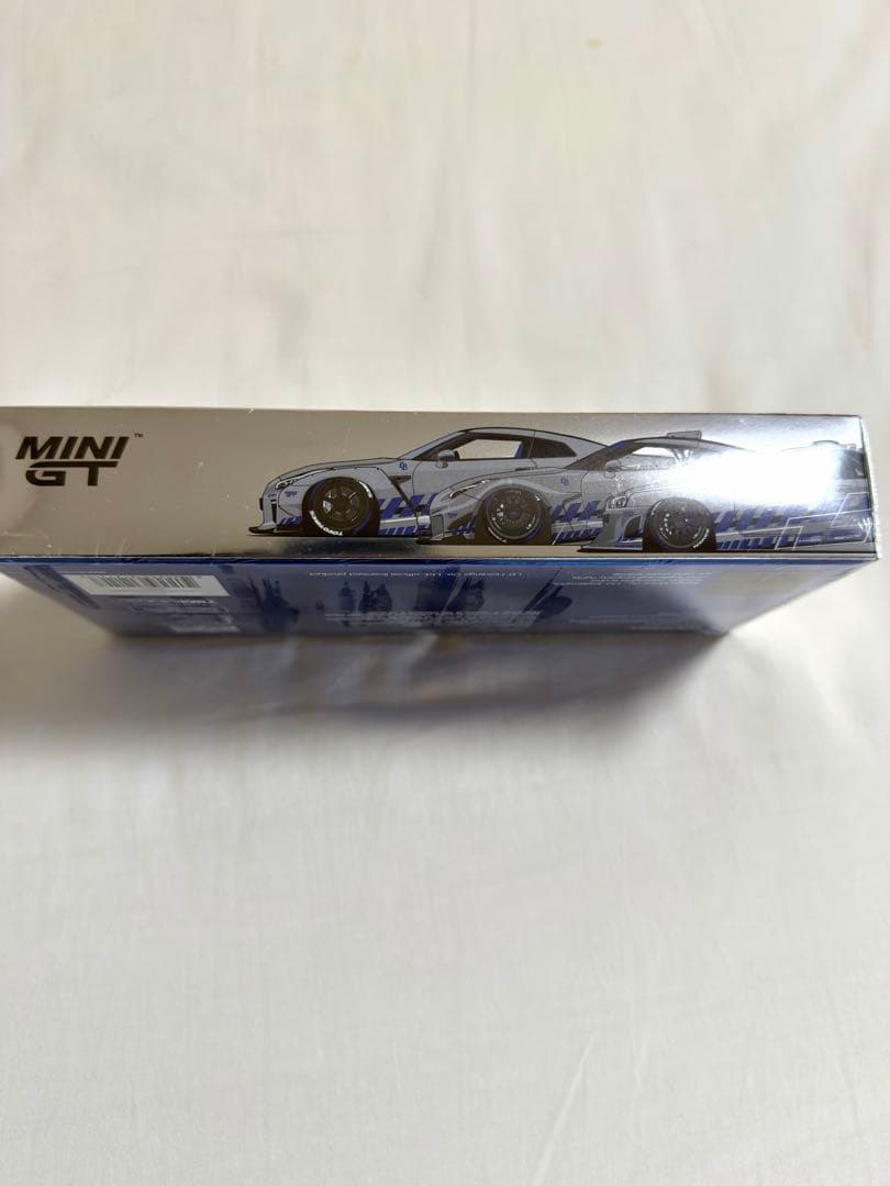 n*】様 リバティーウォーク 2026 オートサロン 限定 GT-R ミニカーセ