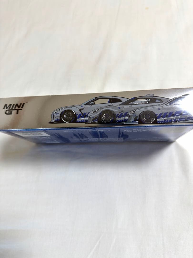 n*】様 リバティーウォーク 2026 オートサロン 限定 GT-R ミニカーセ