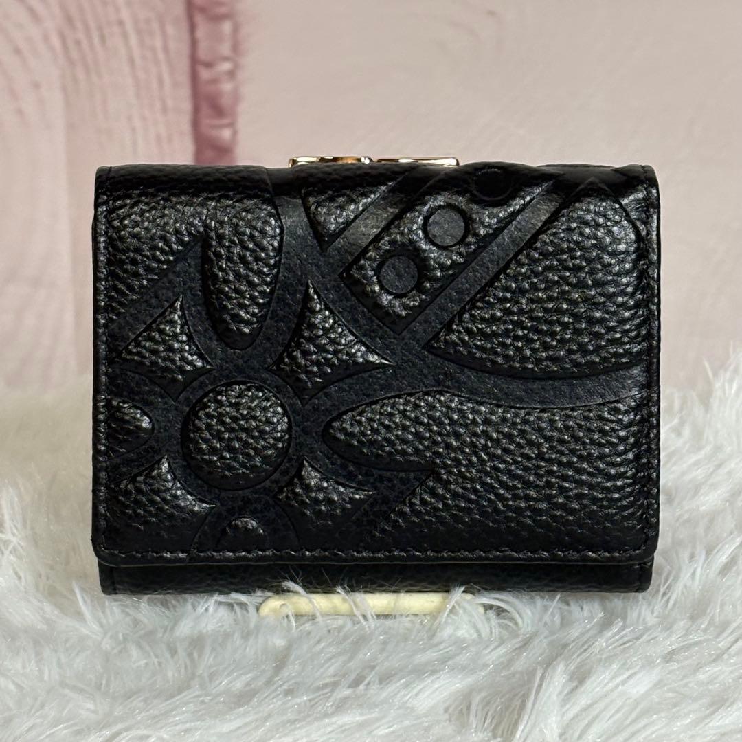 【希少•新品•未使用】Vivienne Westwood 三つ折り　黒　ブラック