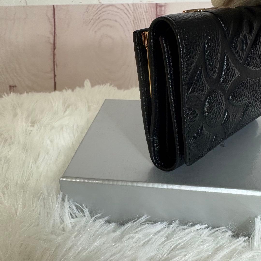 【希少•新品•未使用】Vivienne Westwood 三つ折り　黒　ブラック