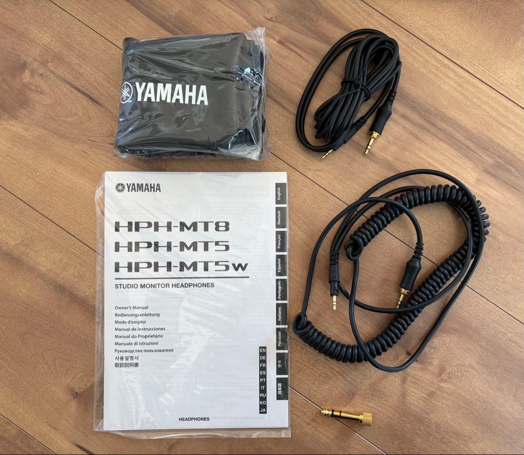 ヤマハ　ヘッドホン　HPH-MT8