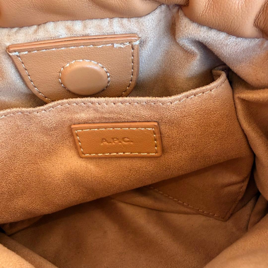 A.P.C アーペーセー SAC NINON MINI ショルダーバッグ 巾着