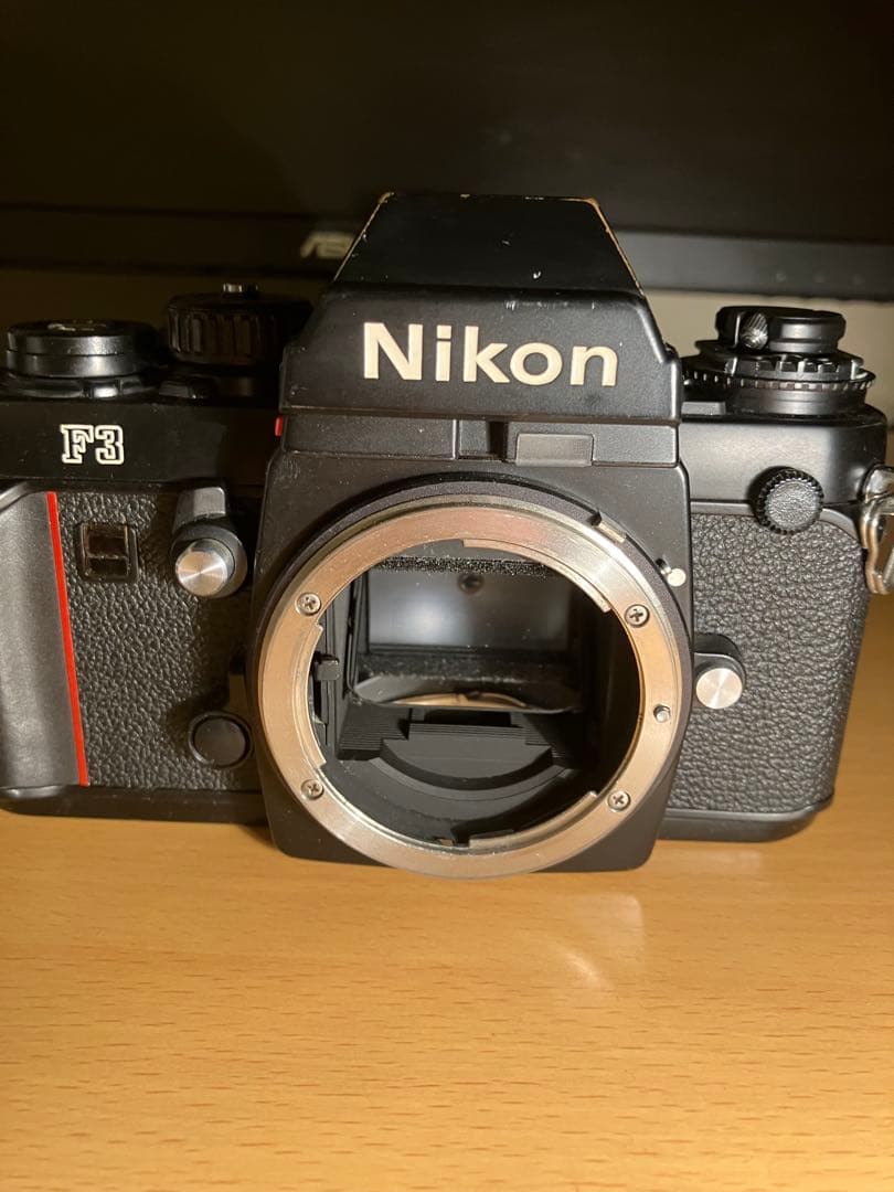 田*中様 nikon f3 ＋ nikkor 50mm f1.4