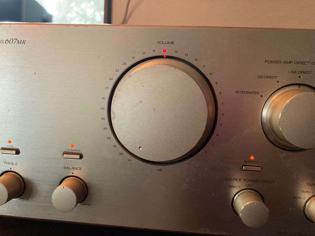 SANSUI AU-α607MR インテグレーテッドアンプ　※ジャンク品