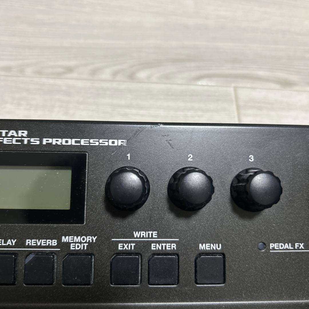 BOSS GT-1 ギターマルチエフェクター