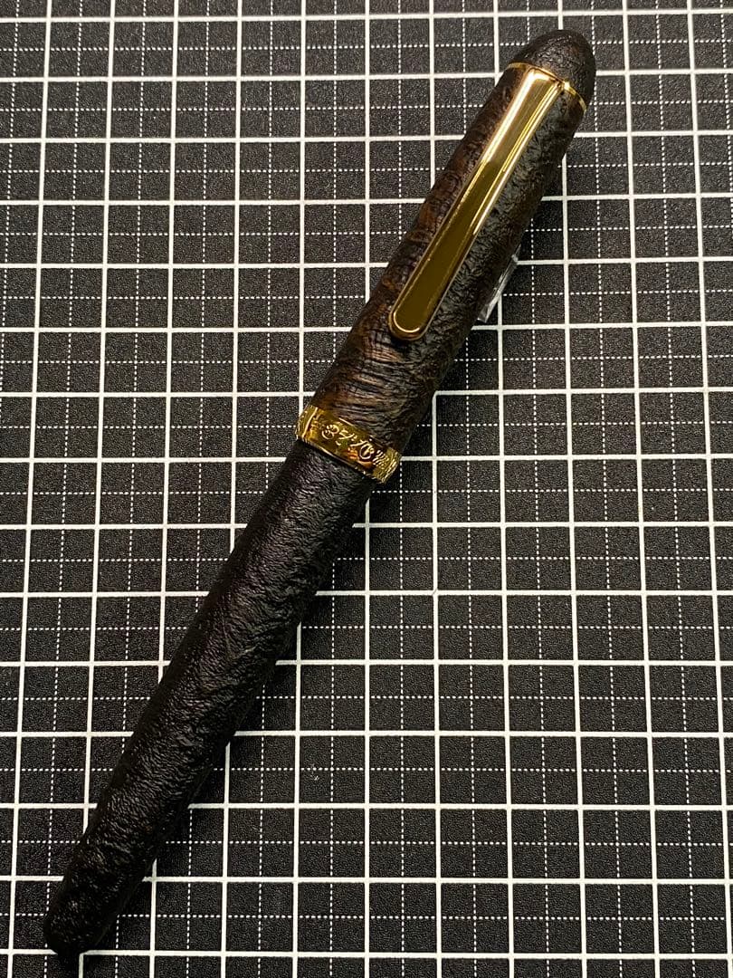 PLATINUM #3776 ブライヤーシェル　万年筆　字幅M