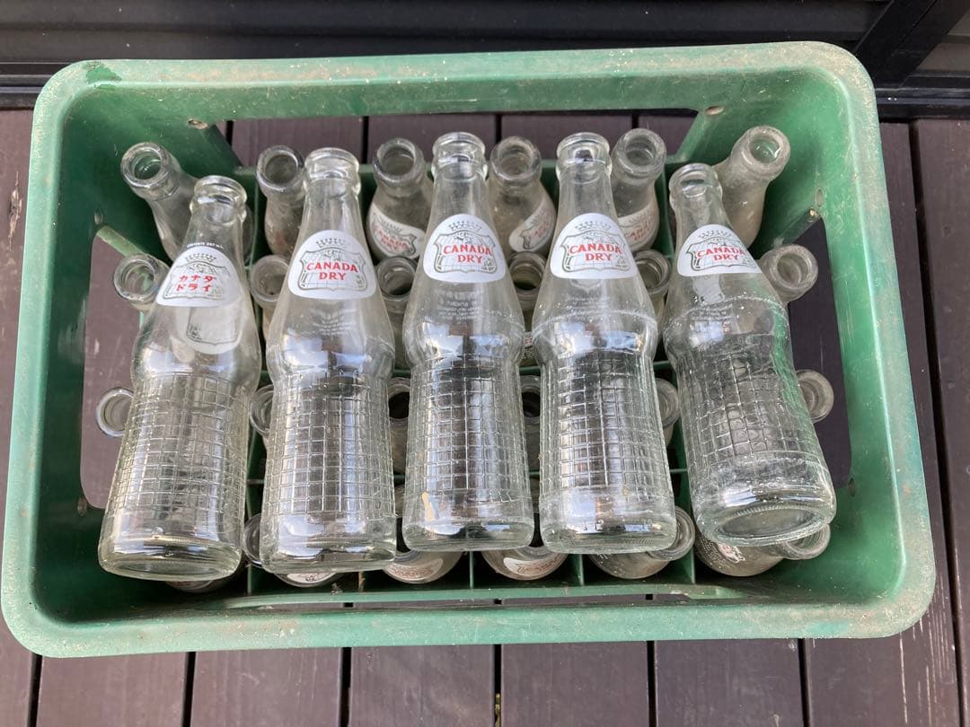 昭和レトロ  DRYカナダドライ空瓶29本とケース