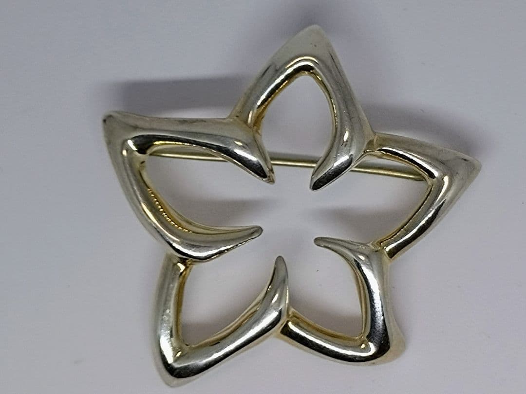 ティファニー ブローチ フラワーモチーフ プルメリア 1996 シルバー 925