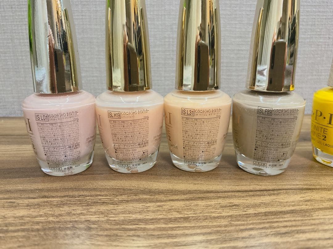 OPIネイルラッカー