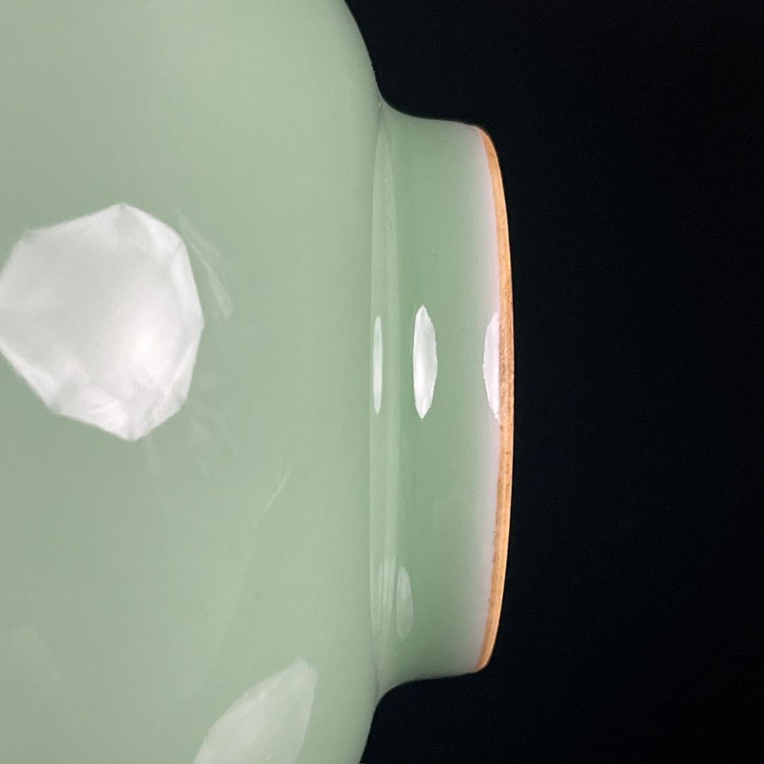 唐物 松緑釉碗 大清康煕年製 款 中国美術 古玩 SN38