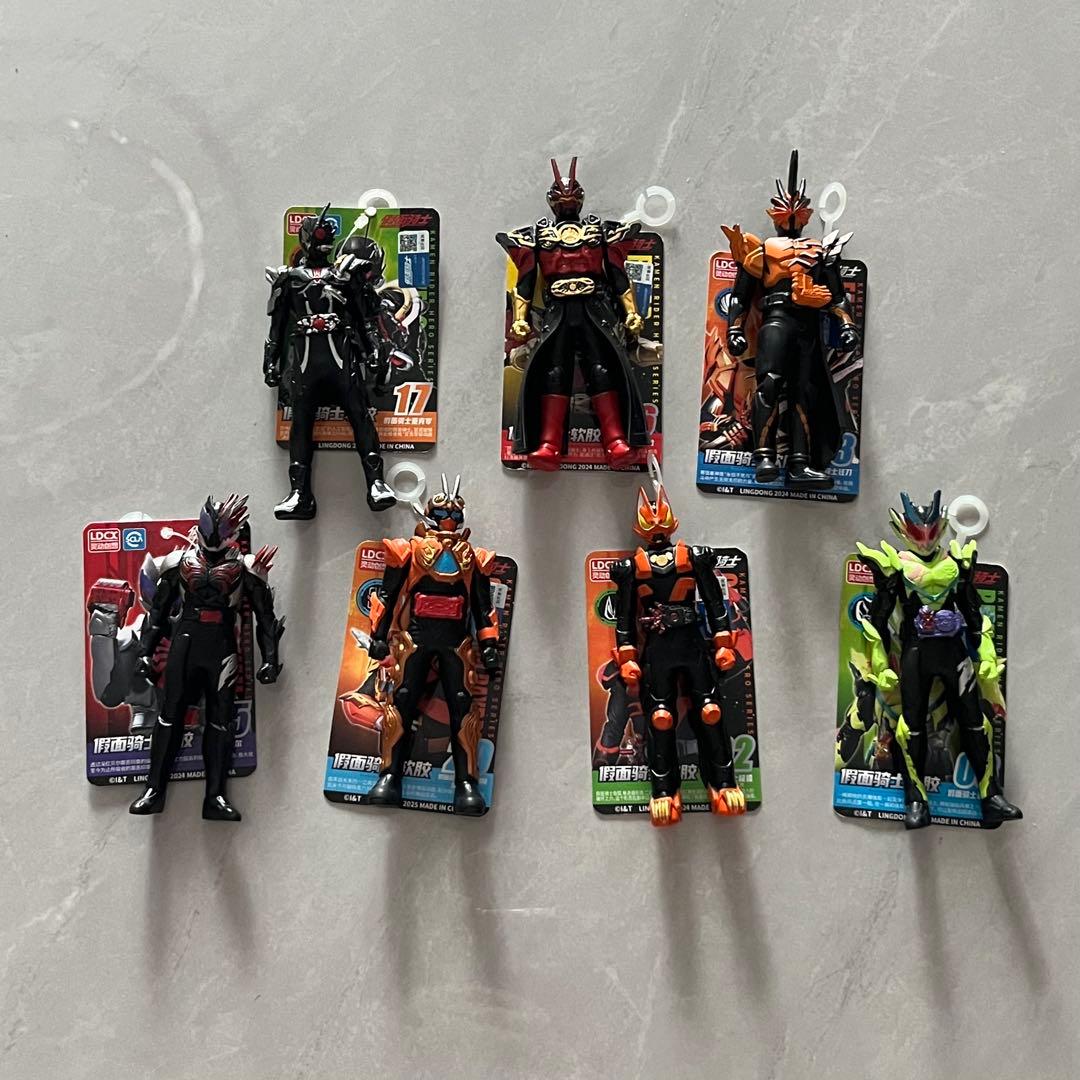 中国限定　仮面ライダー ソフビ フィギュア　7点セット　海外正規品