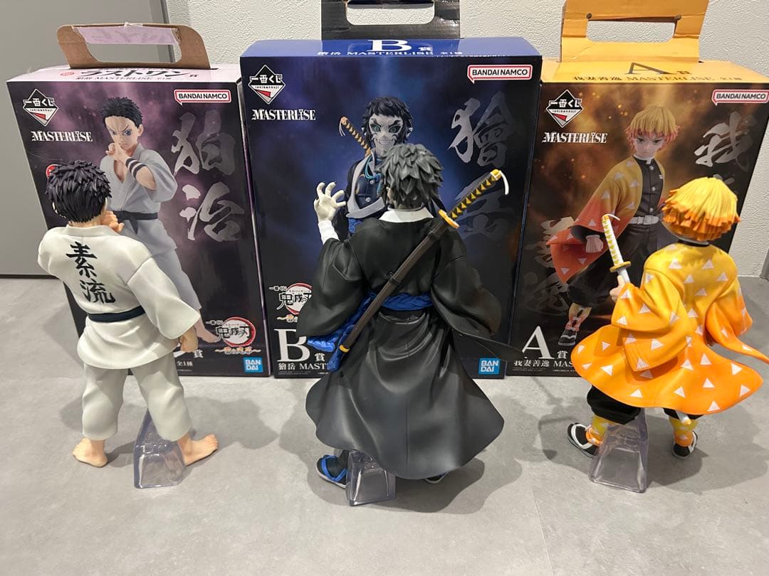 鬼滅の刃　一番くじ　ラストワン賞・A賞・B賞 狛治　我妻善逸　獪岳