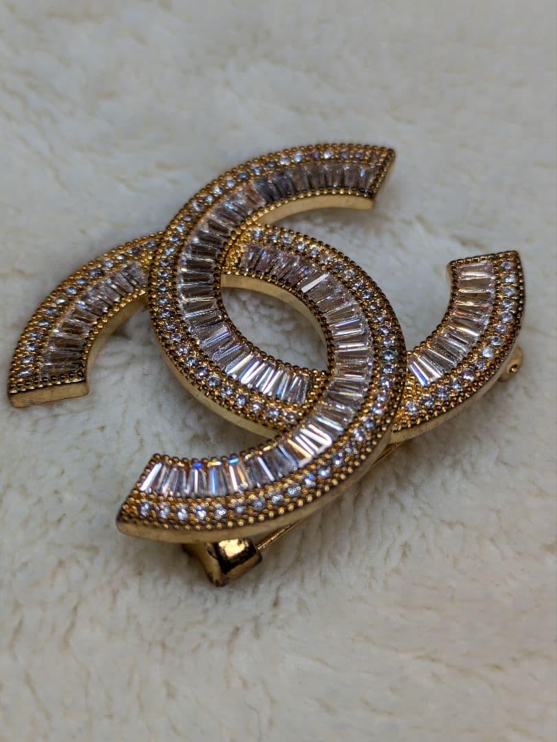 シャネル　ヴィンテージ　ブローチ　ラインストーン　ビンテージ　ゴールド