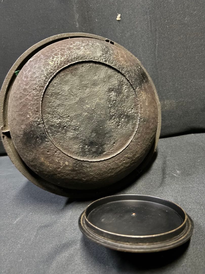 宝斎 伊藤宝斎？ 茶釜 鉄 茶道具 鉄瓶 工芸品 アンティーク 裏 表 茶道