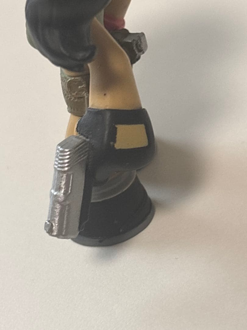 激レア　ウォーキングデッドフィギュア　ロジータ