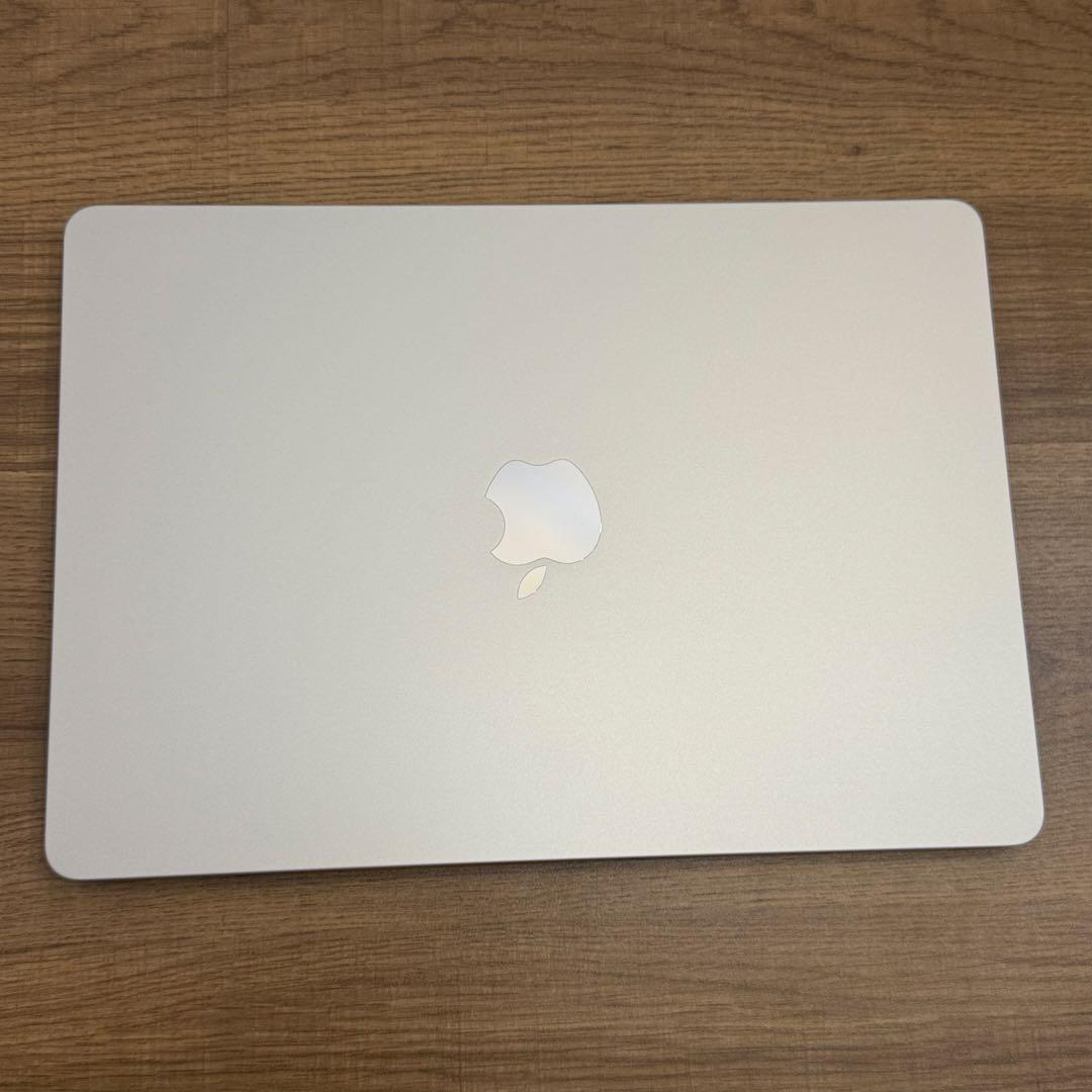 【美品】MacBook Air M2
