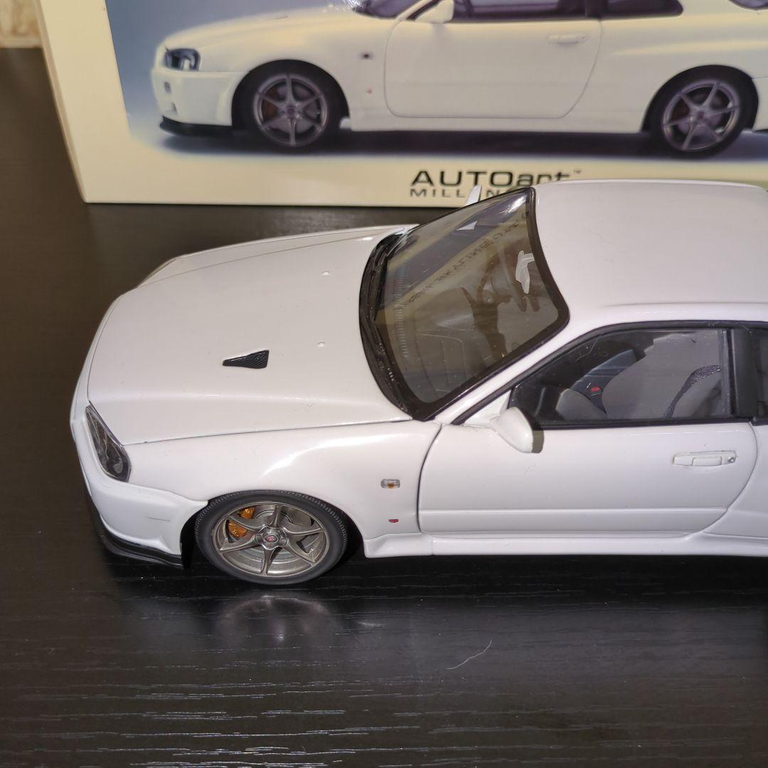 オートアート1/18 スカイライン GT-R R34 VスペックII