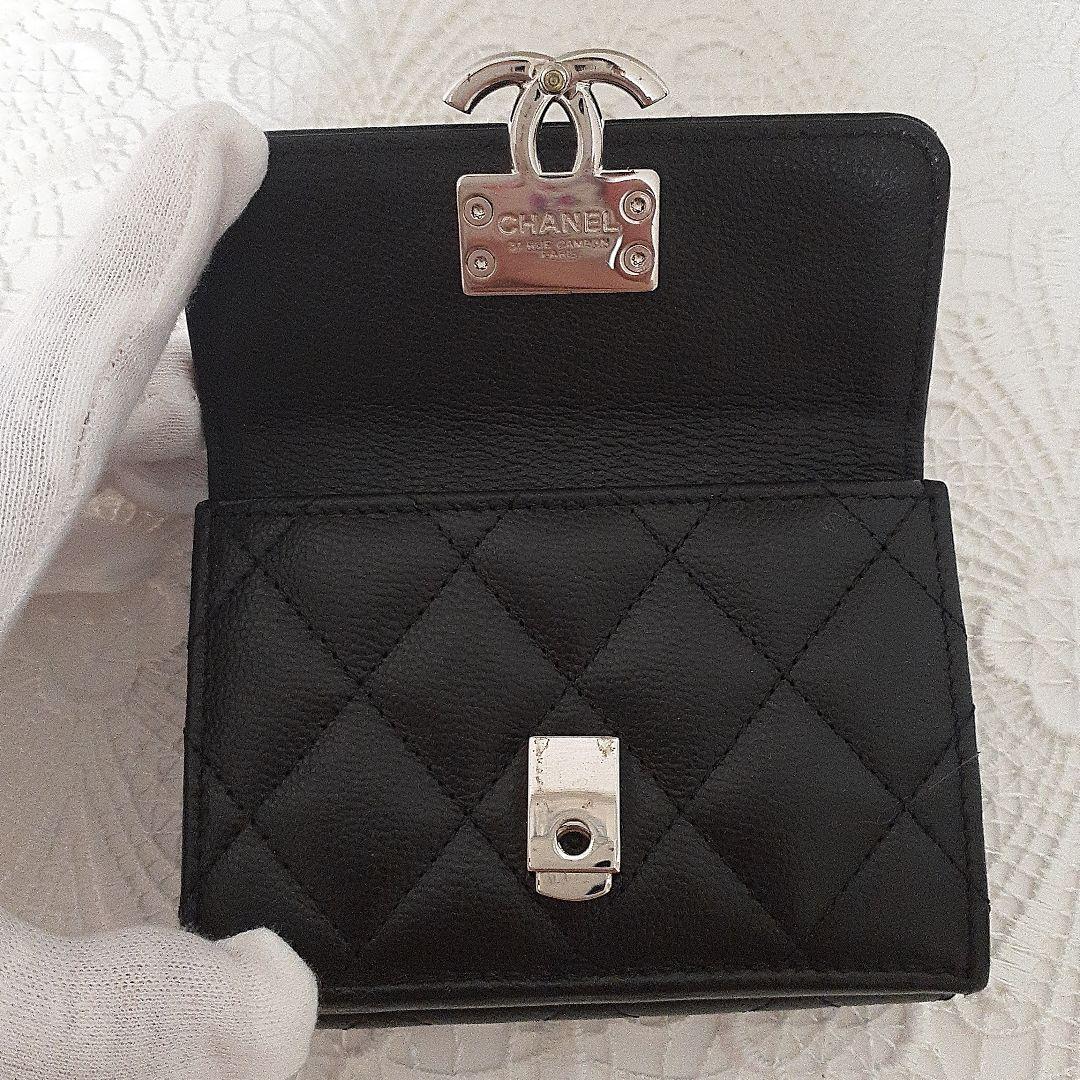 シャネル　Chanel 三つ折り財布　銀座店限定