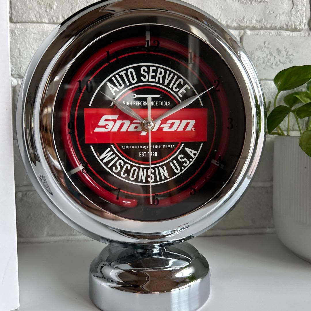 Snap-on ネオンクロック