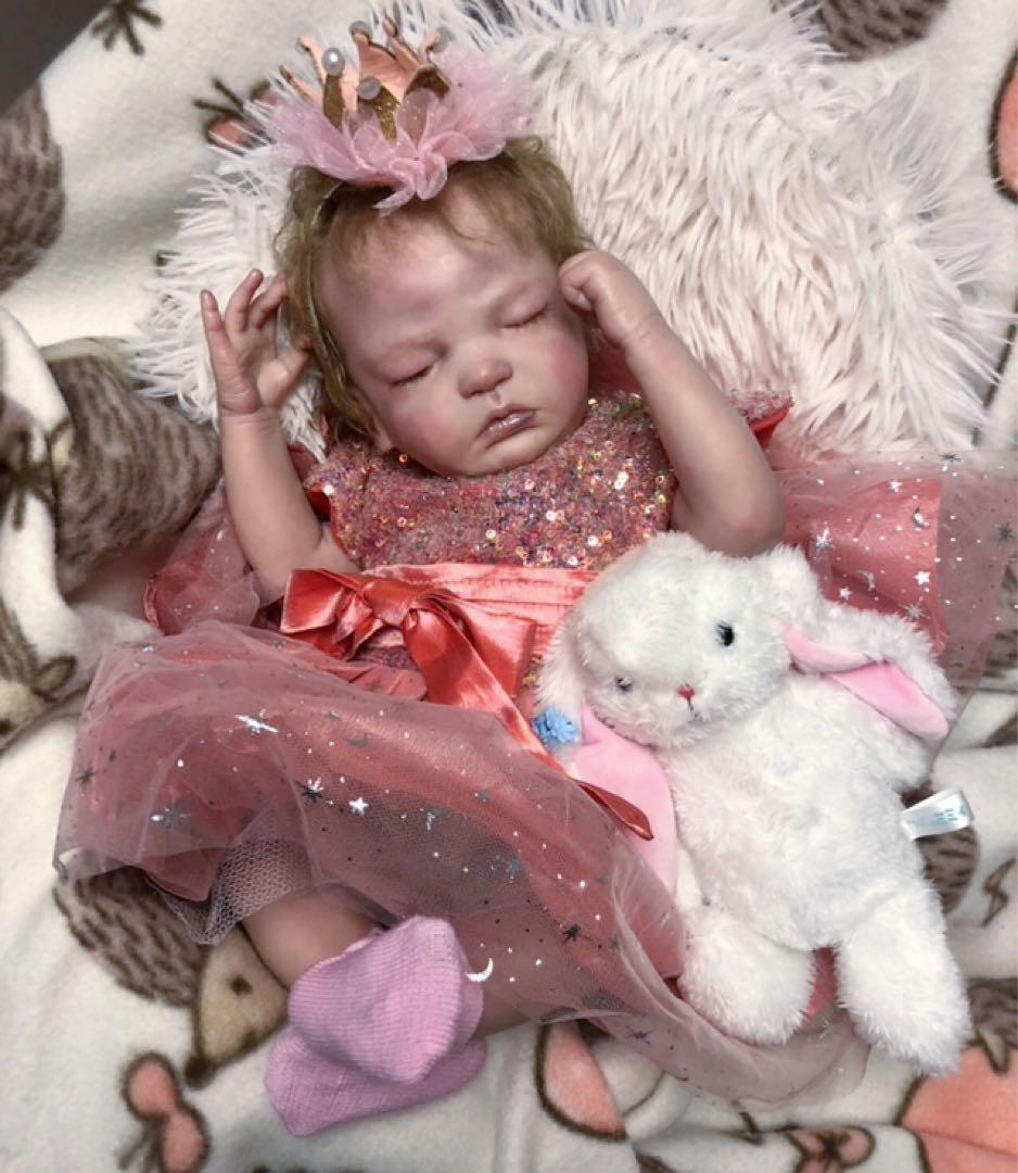 タイムセール♪正規キット刻印あり♪色白こぶりな赤ちゃん　リボーンドール