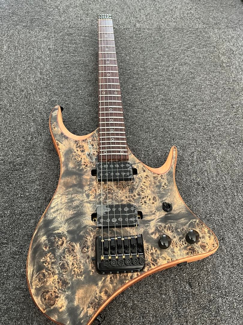 グローテ ヘッドレスエレキギター ソリッドマホガニーボディ