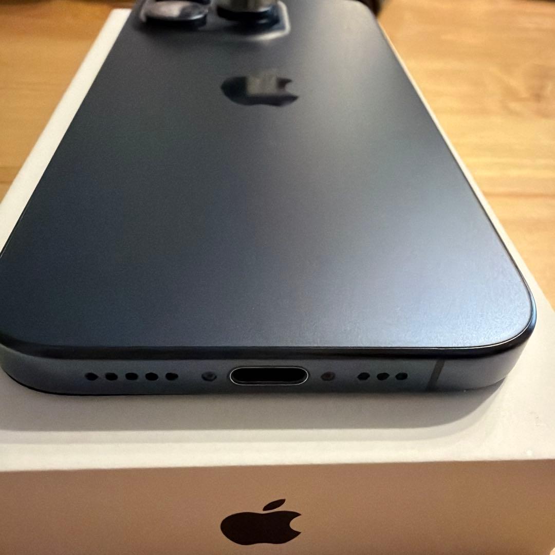 【Nmama】iPhone 15Pro ブルーチタニウム