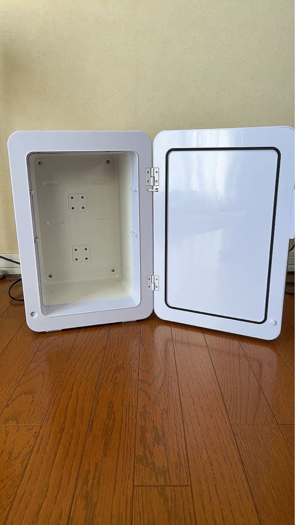 VERSOS ベルソス VS-440 24L ダブルペルチェ冷温庫　ミニ冷蔵庫