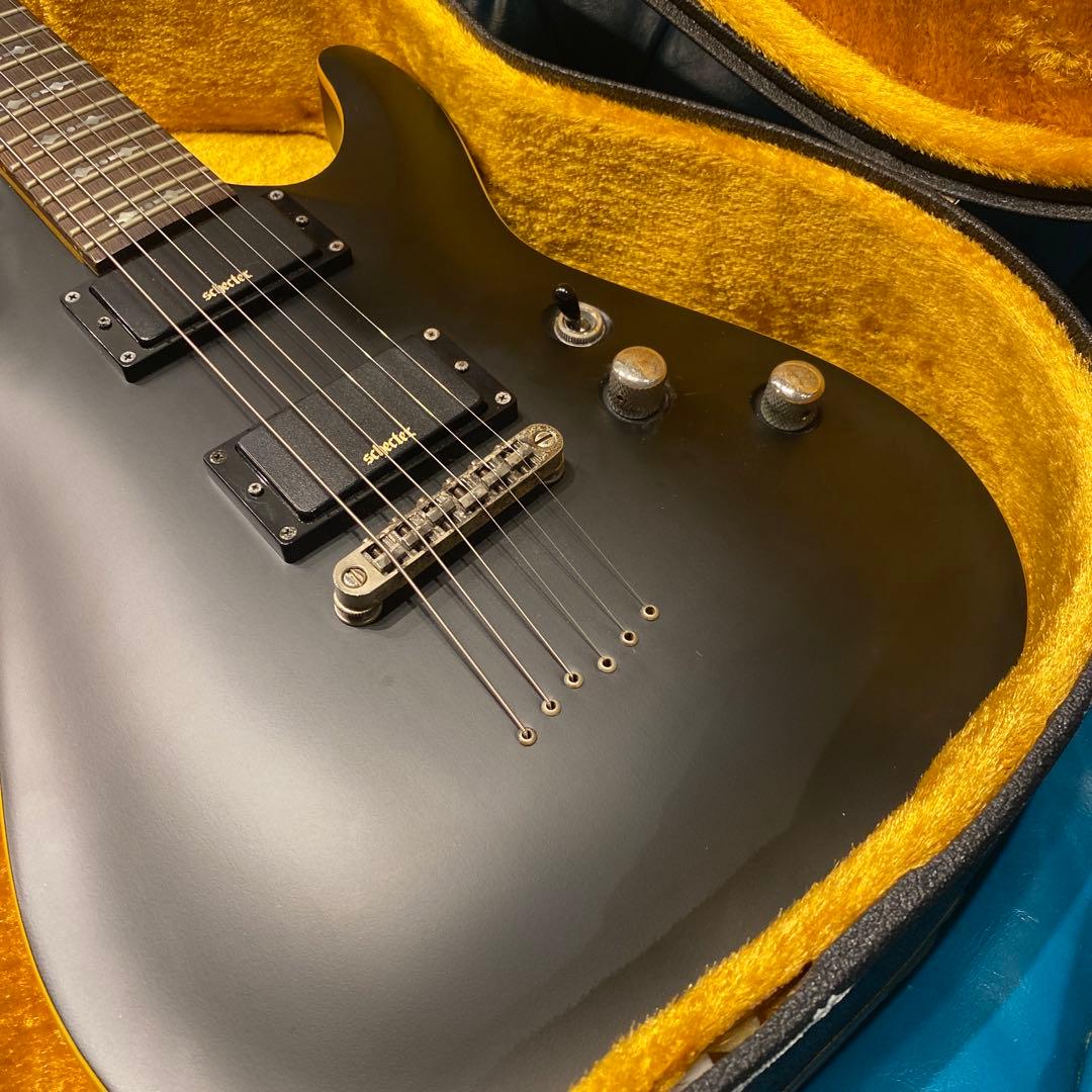 Schecter DEMON6 ABSN　価値あるアクティブピックアップ搭載