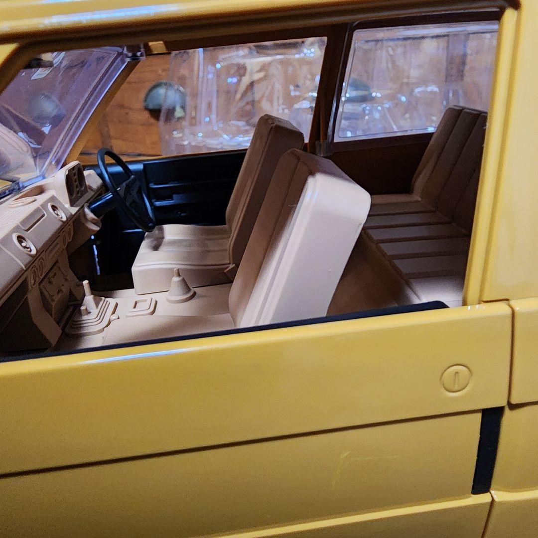 Range Rover 1970 ロッククローラー 1/12 RTR