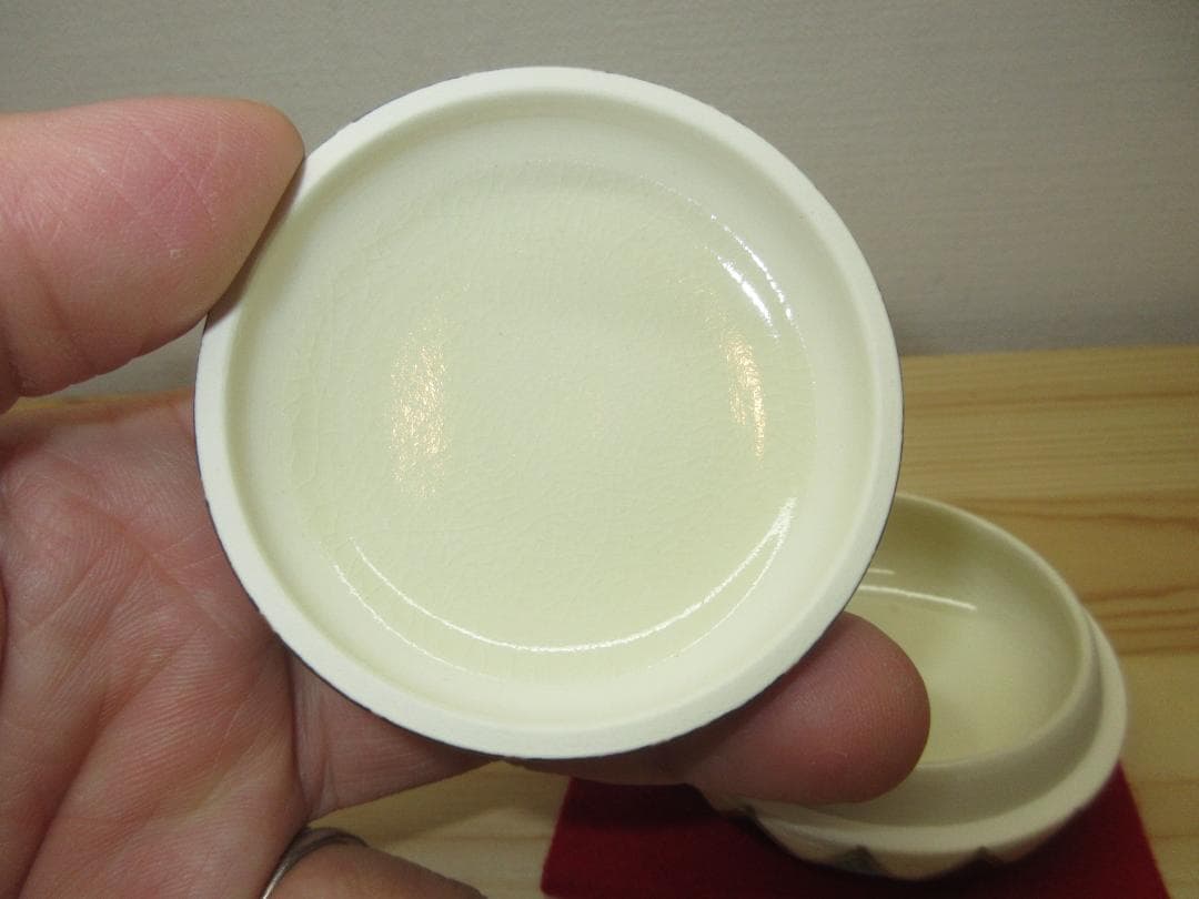 送料込【逢絢亭】茶道具 香合 京焼 色絵 踊り子の図 清閑寺窯 杉田祥平 共箱