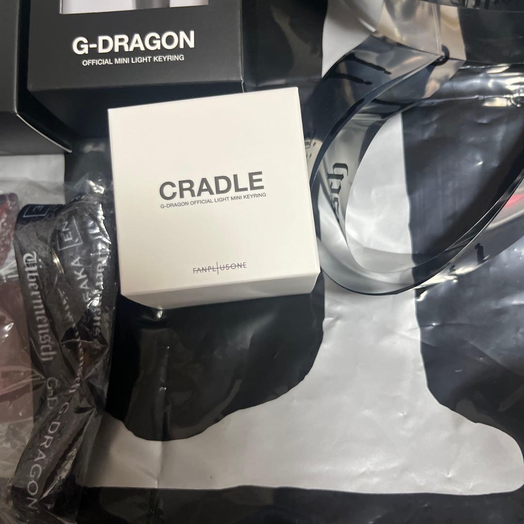 G-DRAGON ÜBERMENSCH グッズ　特典　まとめ