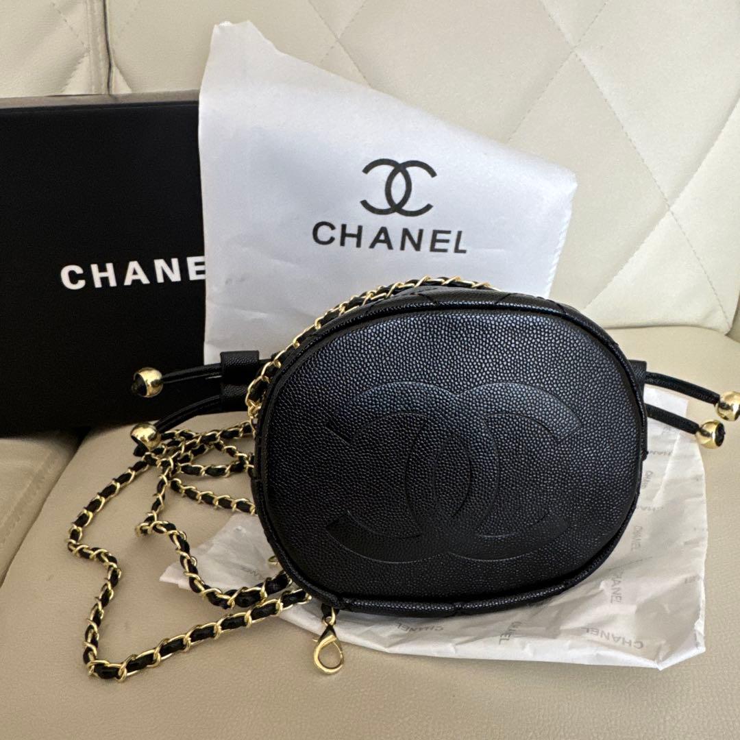CHANEL 新品　ノベルティ　ショルダーバッグ　ゴールドチェーン　ブラック