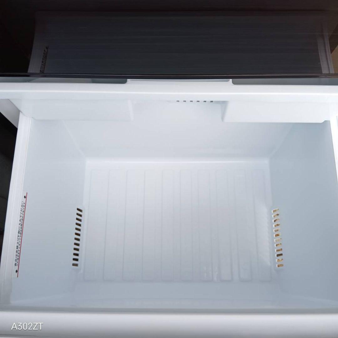 1011送料設置無料　三菱　最新モデル　大型冷蔵庫　330L